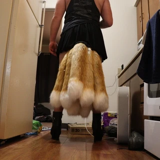 Nine Tailed Sissy Fox