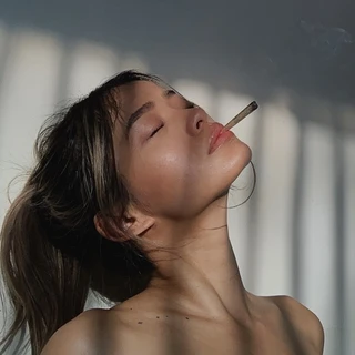 T ✨