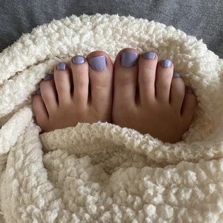 teeny tootsies ♡