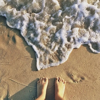 Thais 👣