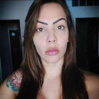 Thais Borges de Matos