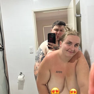 That_HorniiCouple 10% Worldwide