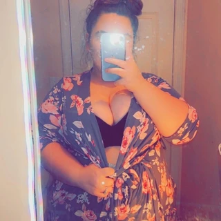 Hot mom🥵