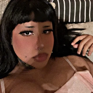 That girl ari