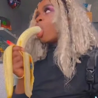 The Banana Queen 👑🍌
