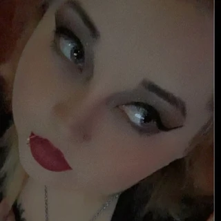 Thebimboblondekitty