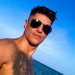 TheHunkBoy