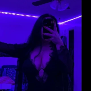 TheGirlNextDoor😈