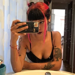 KIRA 🤍