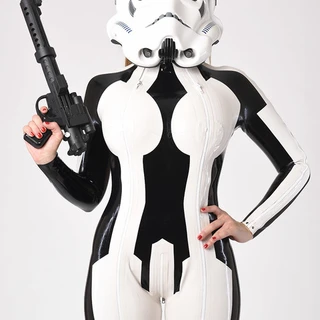 Thenudetrooper