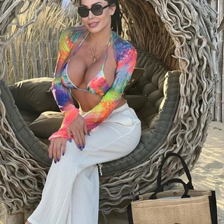 ***QUEEN SOFIA DIOR 𝗩𝗜𝗗𝗘𝗢𝗖𝗔𝗟𝗟 SEXTING***