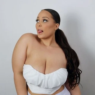 TheRealNatalie