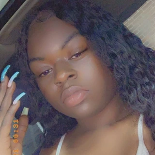 Torie 🖤🦋