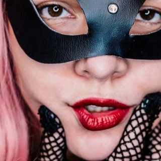 👄✨