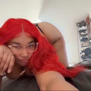 pretty girl with bad habits 🐉