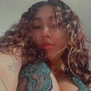 Curly cutie 🥰