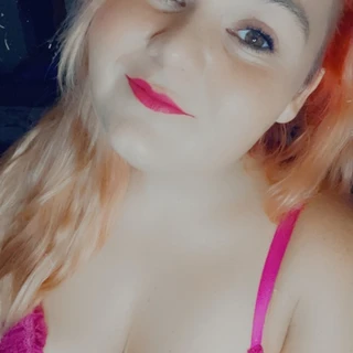 Thighsalot 🍑