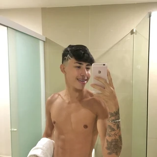 Magrinho sexy🔥