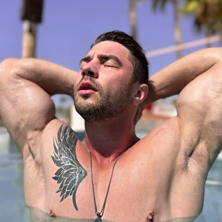 Tim Nash HOT zone🔥