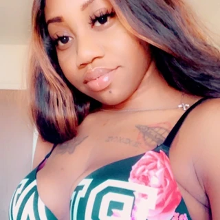 Tinaa Snow ❄️🤤🫦