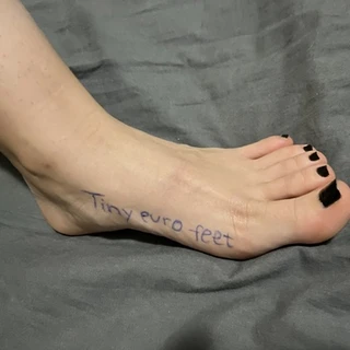 tiny euro feet