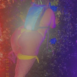 TiNY Goddess 🥵