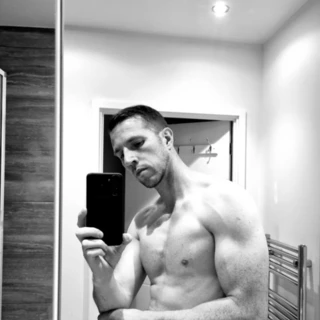 Tommy J C