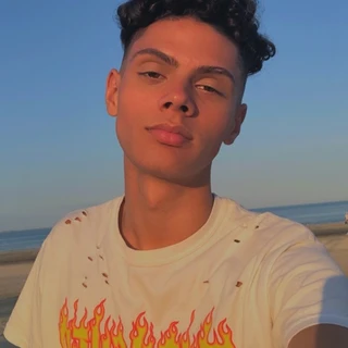 Toni Cruz