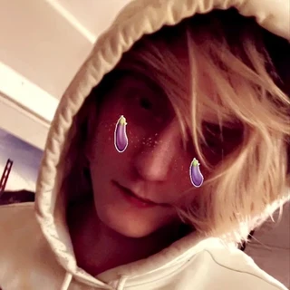 NL Top Femboy