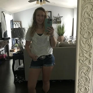 Torrie Delathouwer