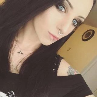 Ash 🦇