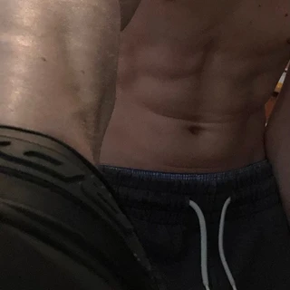 Toyjunge (Top 3% on Onlyfans)