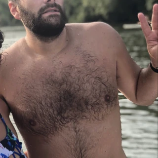 Trav.is23