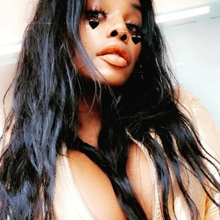 TS Cici Banks 🏦