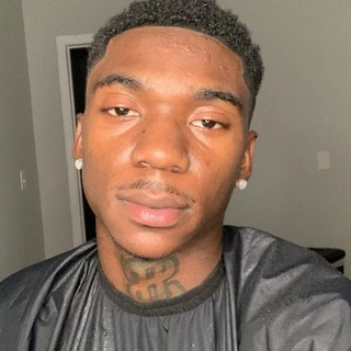 Twealthy Wit Da 3rd Leg 🦵🏾