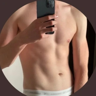 Twinkyblondyboy