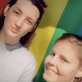 Courtney & Sabrina