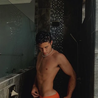 Ty🥵