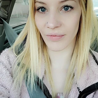Blonde Queen
