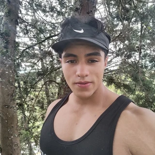 Adonis 💟💪
