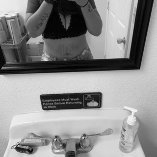 g 🤤
