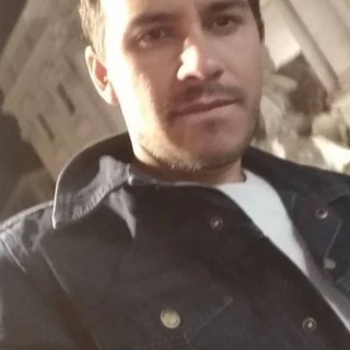 Rodolfo Toro