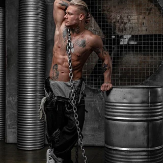 Alex_white