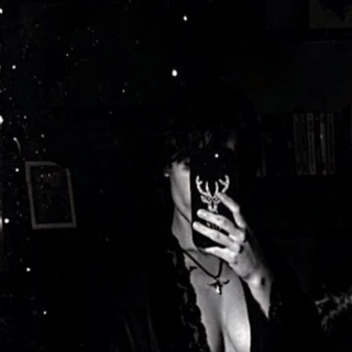 Edna 🖤