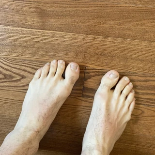 My feet🥰