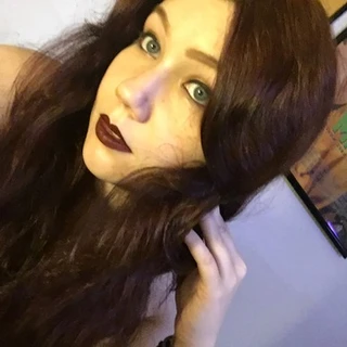 Full_Janelle