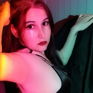 Kami Grey