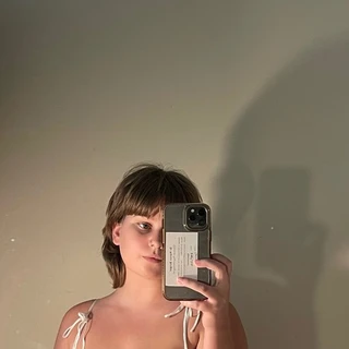 Bella <3