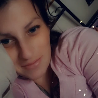 Laura QT