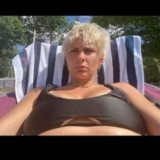 bee douglas